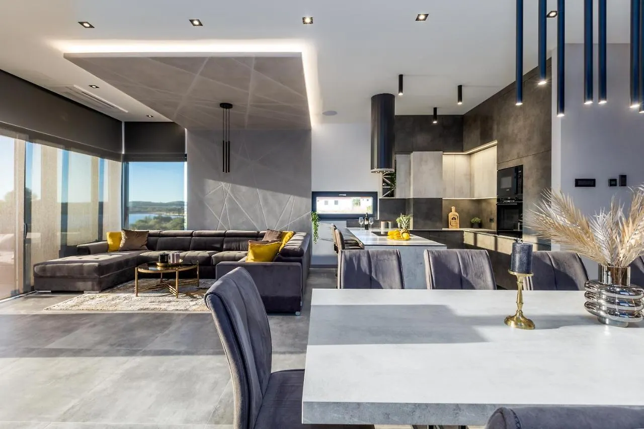 Villa Vie 0*, Medulin Croatia